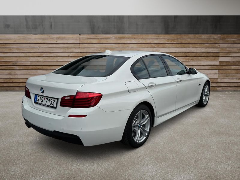 BMW Řada 5 (2016) +530xd+ČR+DPH+ - fotka 3 z 20