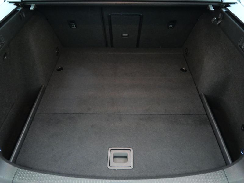 Volkswagen Golf - fotka 22 z 22