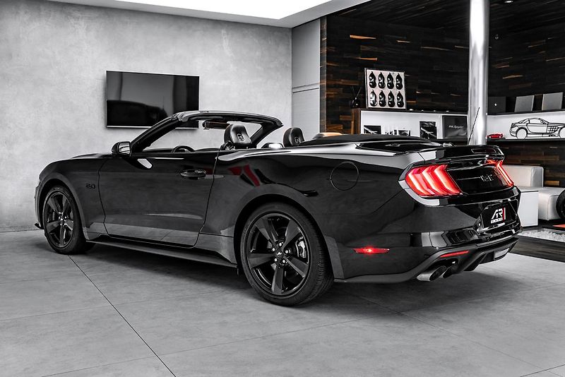 Ford Mustang OV,Ko 5,0 GT Kabrio, Manual - fotka 9 z 20