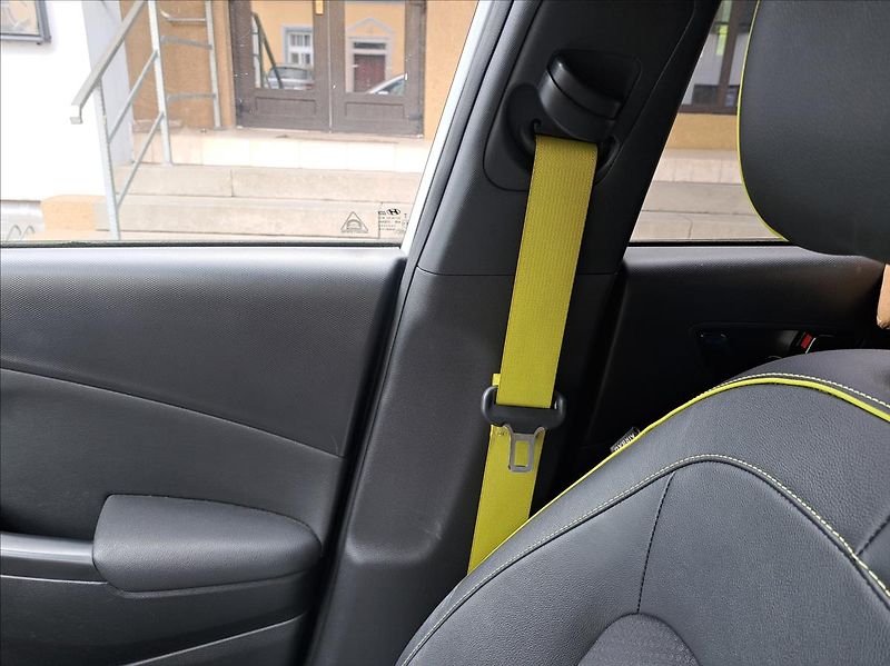 Hyundai Kona 1,0 T-GDI - fotka 34 z 56
