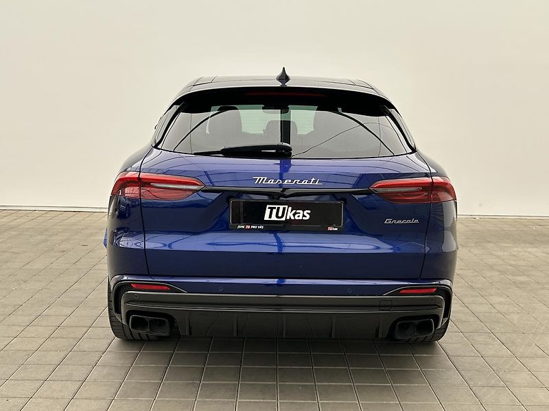 Maserati Grecale 3.0 T 4x4 . - fotka 4 z 39