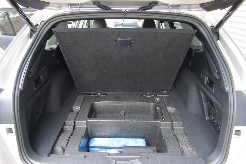 Subaru Outback (2025) 2,5i TOURING MY25.5 - fotka 35 z 62