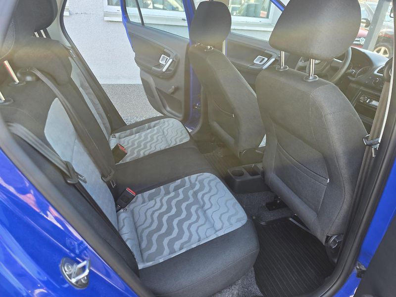 Škoda Fabia 1.2 HTP - fotka 11 z 20
