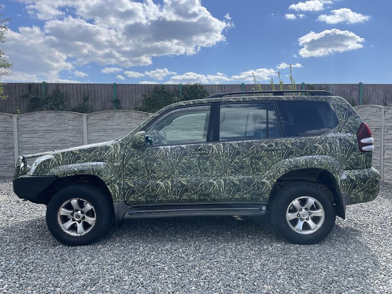 Toyota Land Cruiser 3.0TD 4x4 170PS AUT VÝBAVA !!! - fotka 7 z 180