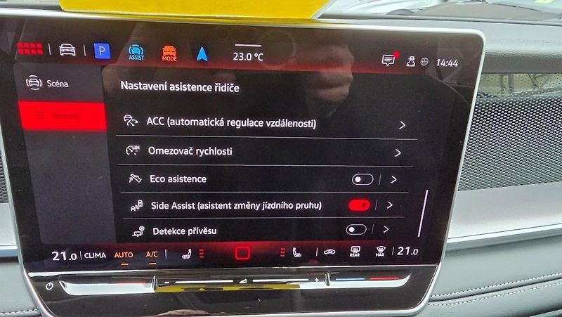 Volkswagen Tayron (2025) 2.0 TDI 142kW 4x4 DSG7 7míst - fotka 33 z 41