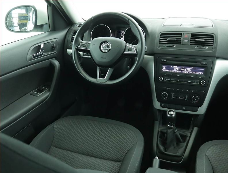 Škoda Yeti (2013) Ambition 1.4 TSI, Tempomat - fotka 7 z 15