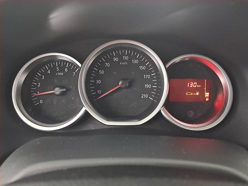 Dacia Logan (2018) 1.0 SCe, ČR,1.maj - fotka 11 z 15