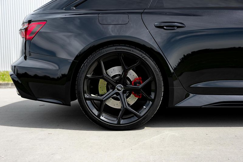 Audi RS 6 4.0 A6 /441kW - fotka 11 z 25