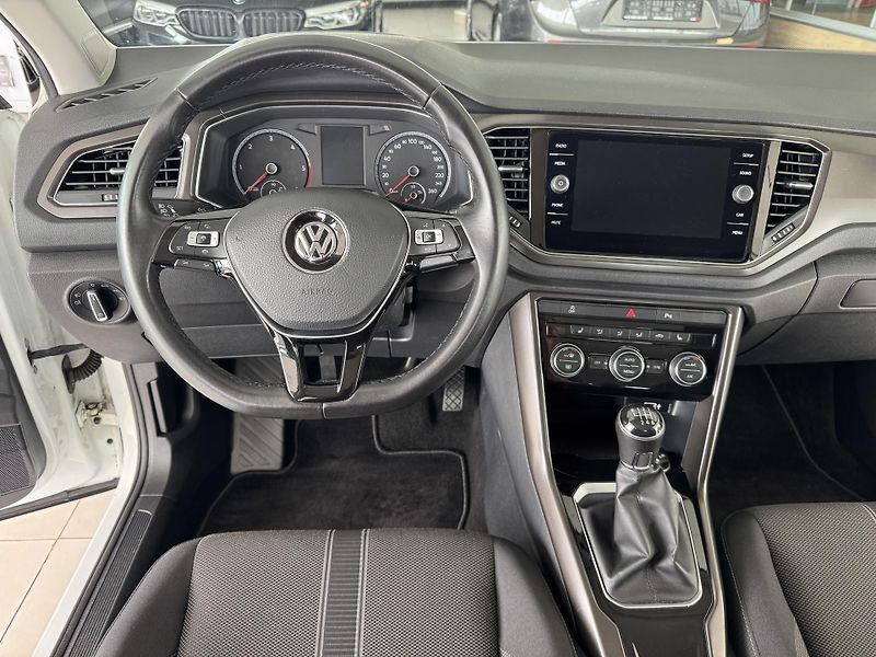 Volkswagen T-Roc 2,0TDI 110kW*STYLE*REZERVACE! - fotka 12 z 28