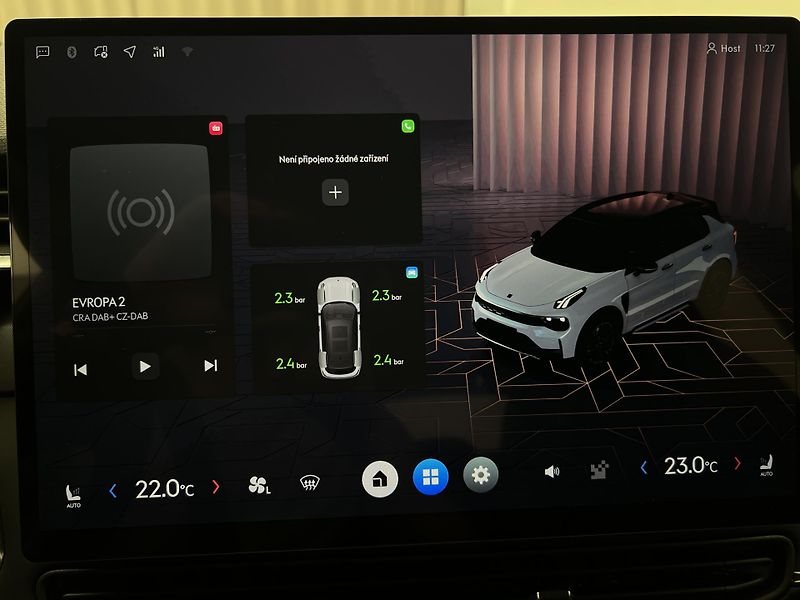 Lynk & Co 01 CORE PHEV AUT CZ 1.maj - fotka 25 z 48