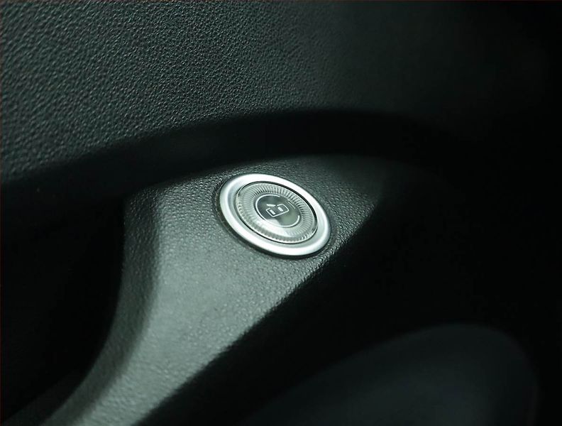 Fiat 500e (2021) 42 kWh, SoH 93%, Automat - fotka 17 z 20
