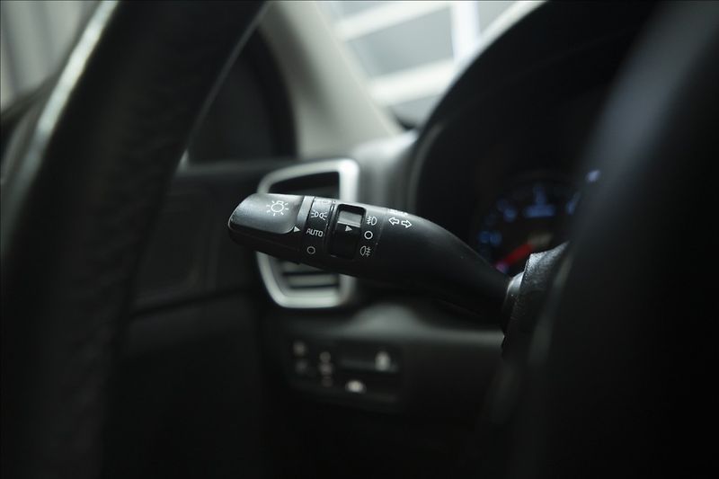 Kia Sportage 1,6 CRDi NAVI KAMERA VÝHŘEV ČR - fotka 23 z 49