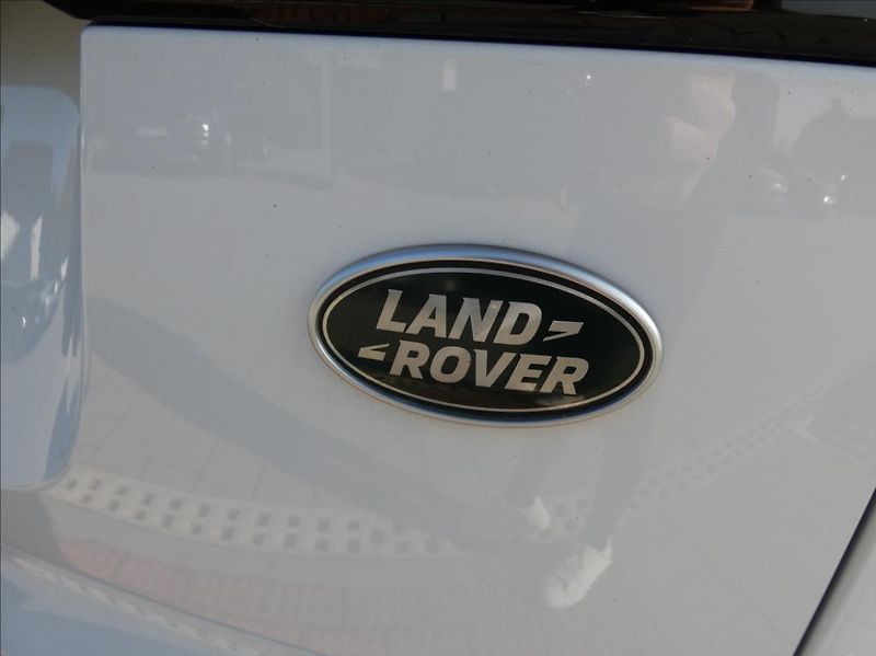 Land Rover Range Rover Velar 3,0 D300 R-Dynamic SE,1maj,ČR - fotka 41 z 44