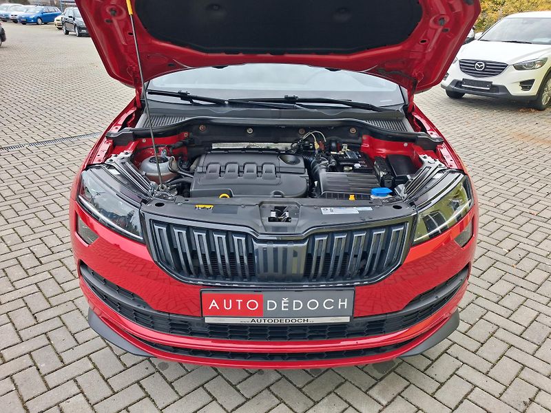Škoda Karoq (2020) 2,0TDi DSG 4x4 SPORTLINE NAVI - fotka 44 z 48