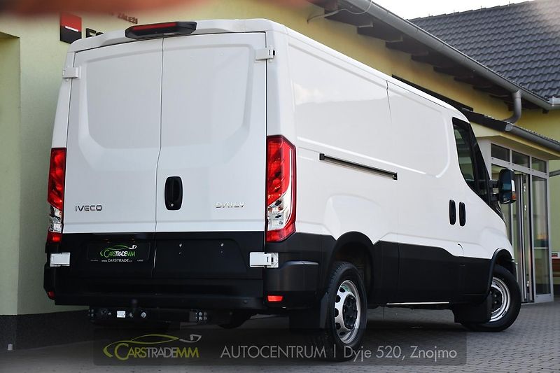 Iveco Daily 2,3HPi AUTOMAT REZERVACE - fotka 5 z 44