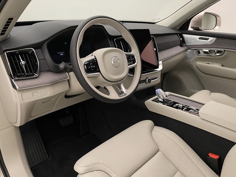 Volvo XC90 (2026) B5 AWD AUT BRIGHT PLUS 7míst - fotka 71 z 71