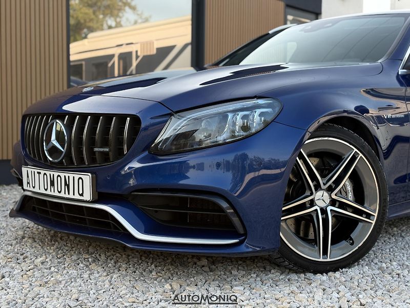 Mercedes-Benz Třídy C (2019) C 63 T AMG Pano, LED, Ambient - fotka 8 z 29