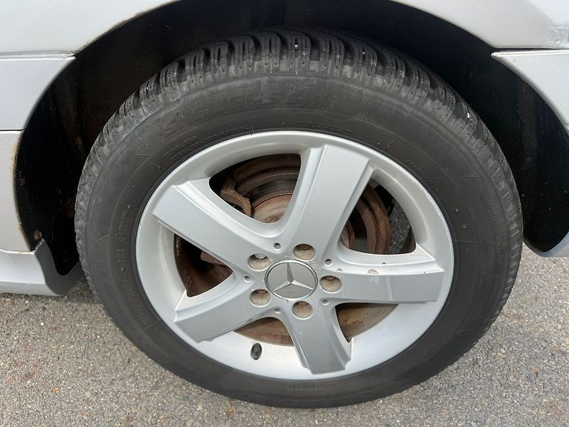 Mercedes-Benz Třídy B - fotka 16 z 16