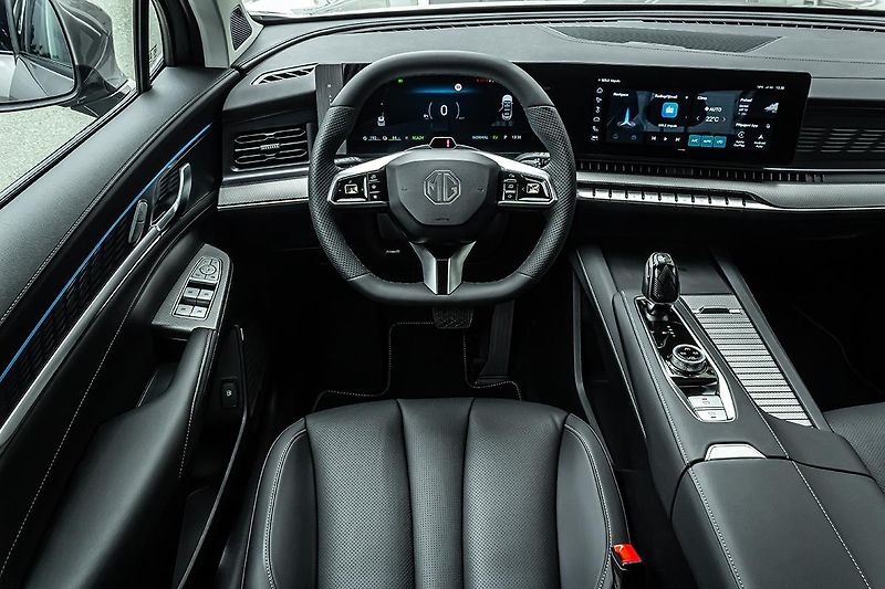 MG Ostatní (2026) 1,5 PHEV  Premium - fotka 22 z 33