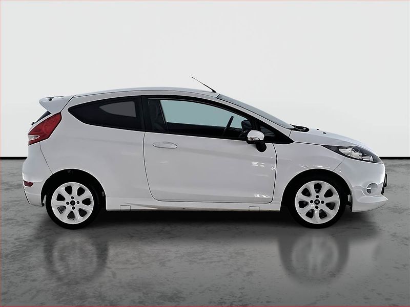 Ford Fiesta (2011) Comfort 1.25, Park. senzory - fotka 6 z 17