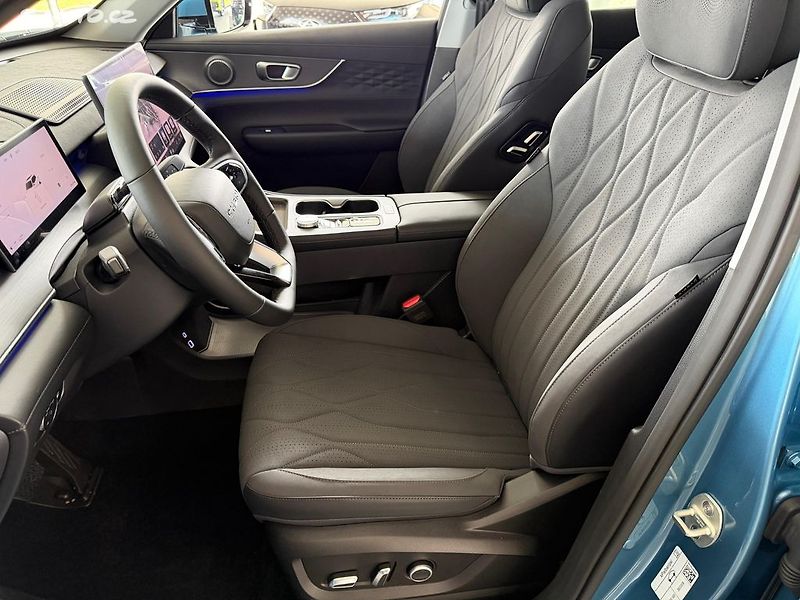 Chery Tiggo 8 PHEV (2026) PANORAMA 7MIST - fotka 18 z 22