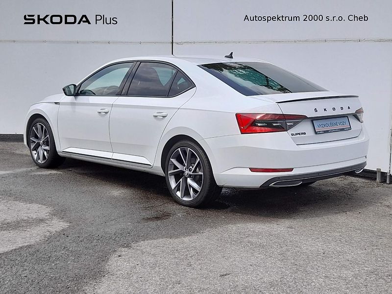Škoda Superb SPORTLINE 2.0 TDi 147KW 7AP - fotka 7 z 20