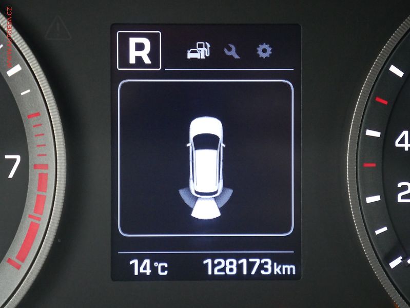 Hyundai Tucson (2016) 1.6 GDi 2WD, Comfort - fotka 15 z 17