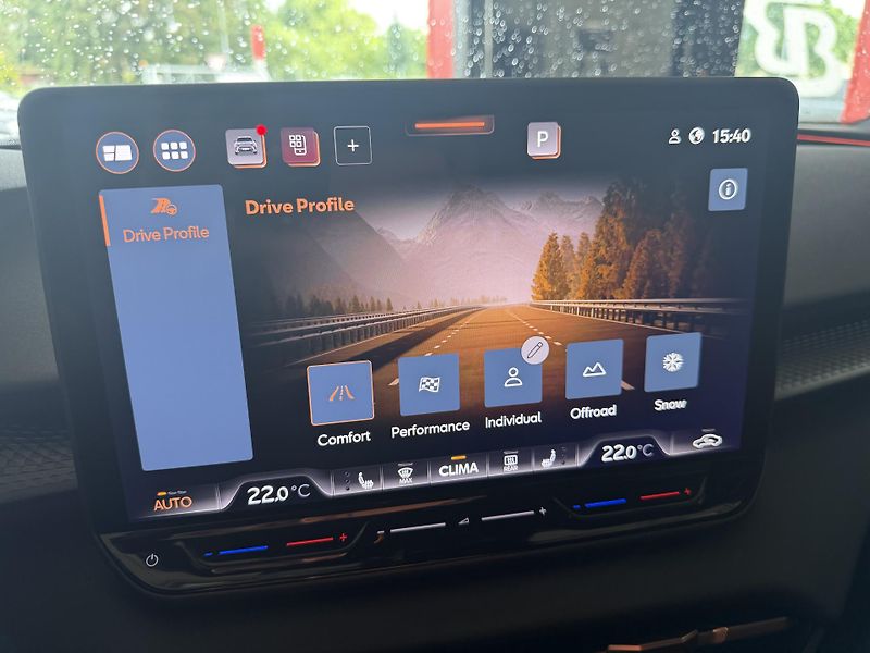 Cupra Terramar (2026) 2.0TSI 150kW 4WD R20 NT ZÁR 5L - fotka 36 z 37