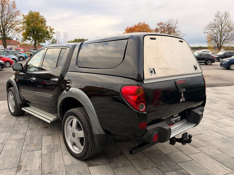 Mitsubishi L200 (2008) 2.5DI-D 100kW 4x4 HARDTOP/AUT - fotka 7 z 29