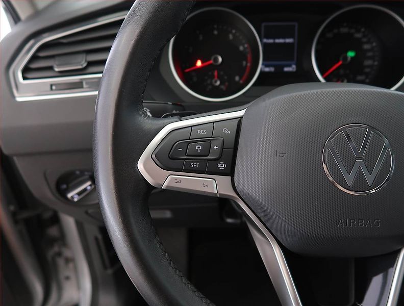 Volkswagen Tiguan (2021) Life 1.5 TSI, digi klima - fotka 19 z 24