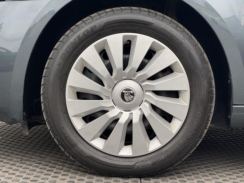 Škoda Octavia (2018) III 1.4TSi MAN Ambition+ 1.Maj - fotka 43 z 46