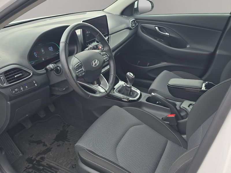 Hyundai i30 (2024) Comfort 1.0T-GDi 73kw, serv. k - fotka 20 z 22