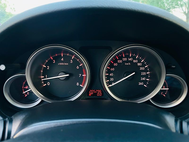 Mazda 6 2.0i MAN 1MAJITEL VÝHŘEV TAŽNÉ - fotka 39 z 41