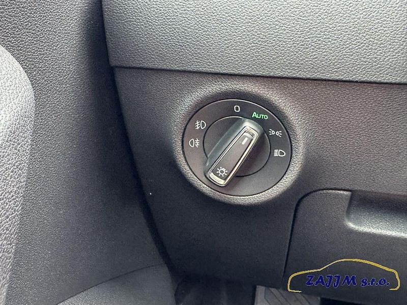 Škoda Karoq Style 2.0TDI 110kw 4x4 DSG - fotka 19 z 56