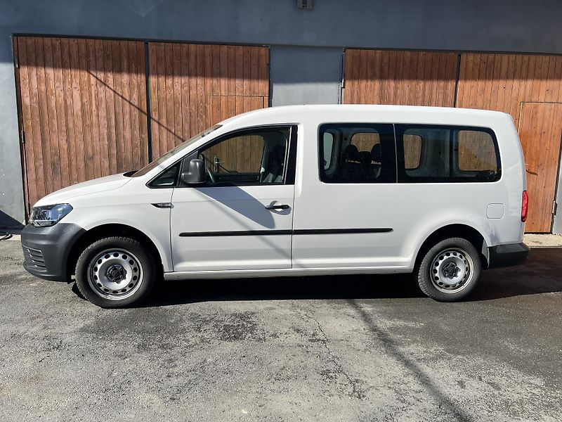 Volkswagen Caddy (2018) MAXI 2,0TDi 150k 6rychl. -DPH - fotka 7 z 20