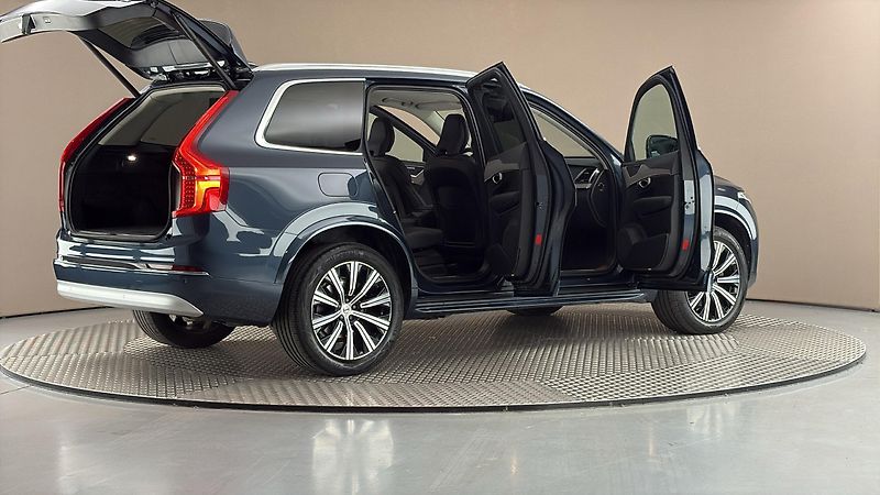 Volvo XC90 2.0 B5 AUT AWD Inscription - fotka 6 z 33