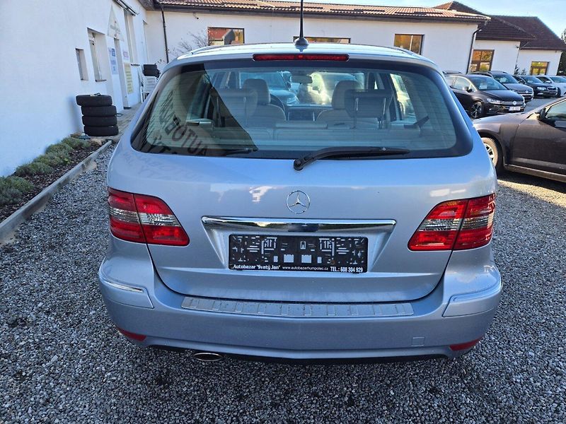 Mercedes-Benz Třídy B (2010) 1.6 i 53tis.km, TOP STAV - fotka 5 z 32