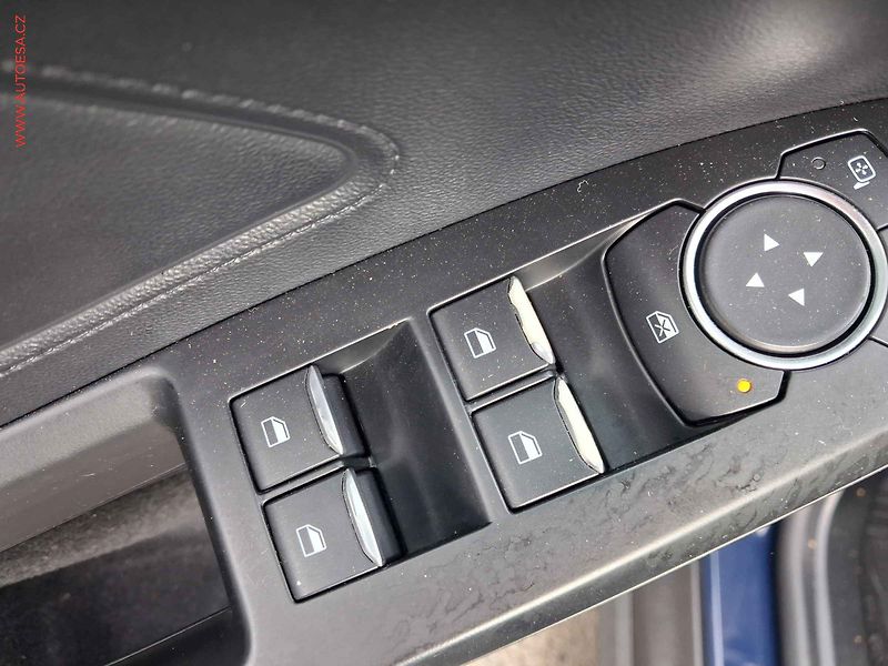 Ford Focus (2020) 1.5D, ČR, servis.kniha, AC - fotka 15 z 17