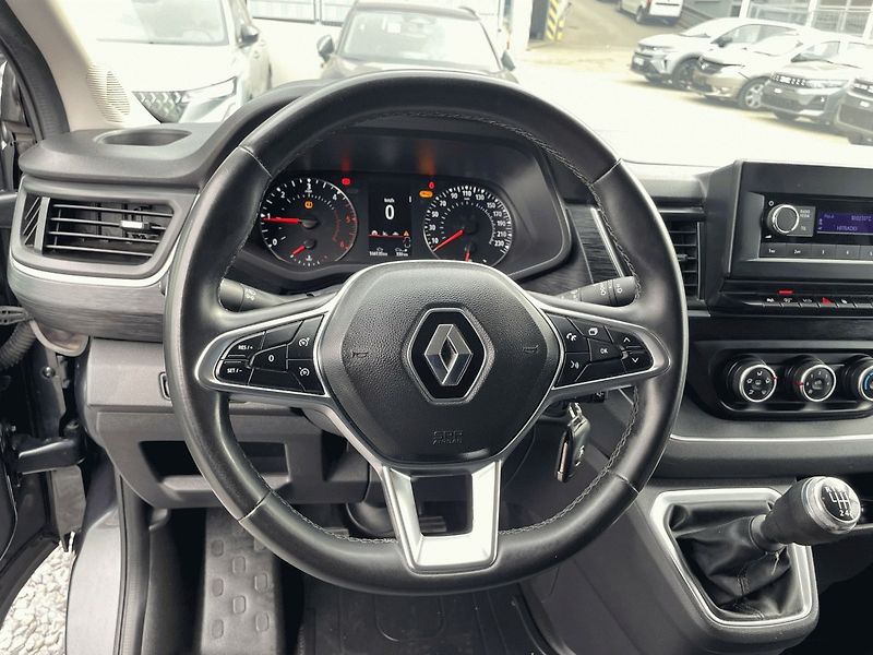 Renault Trafic (2021) 2.0 dCi,DPH,6 Míst - fotka 14 z 40