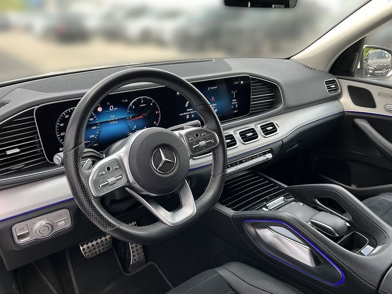 Mercedes-Benz GLE 300d 4MATIC AMG Line - fotka 10 z 21