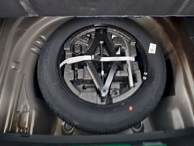 Škoda Superb (2023) 2.0TDi 147kW 4x4 STYLE EXTRA W - fotka 29 z 30