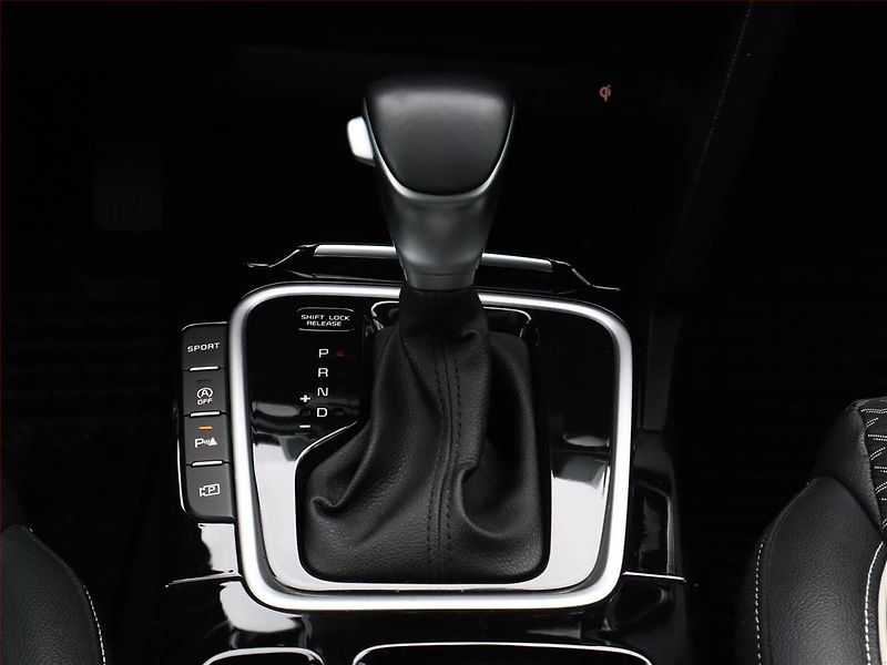 Kia XCeed (2023) 1.5 T-GDI - fotka 11 z 21