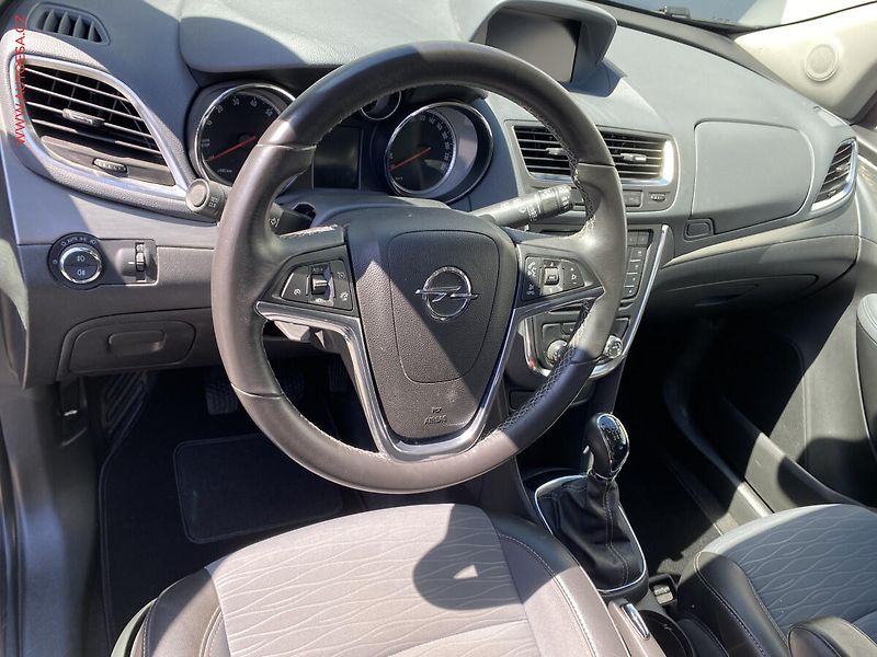 Opel Mokka (2016) 1.4 T, Innovation - fotka 12 z 18