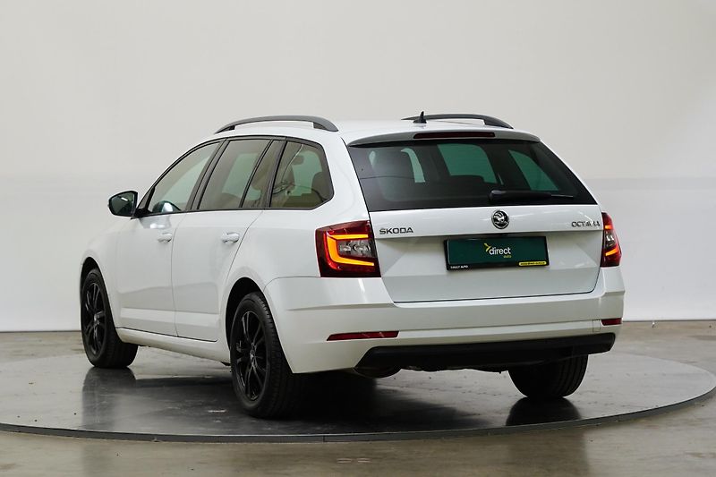 Škoda Octavia - fotka 4 z 6