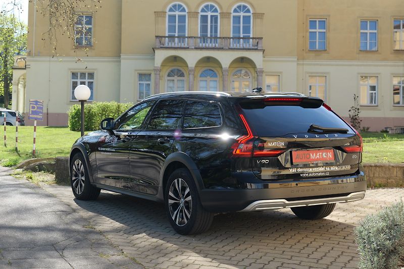 Volvo V90 CC B5 Diesel 173kW H/K Záruka - fotka 7 z 38