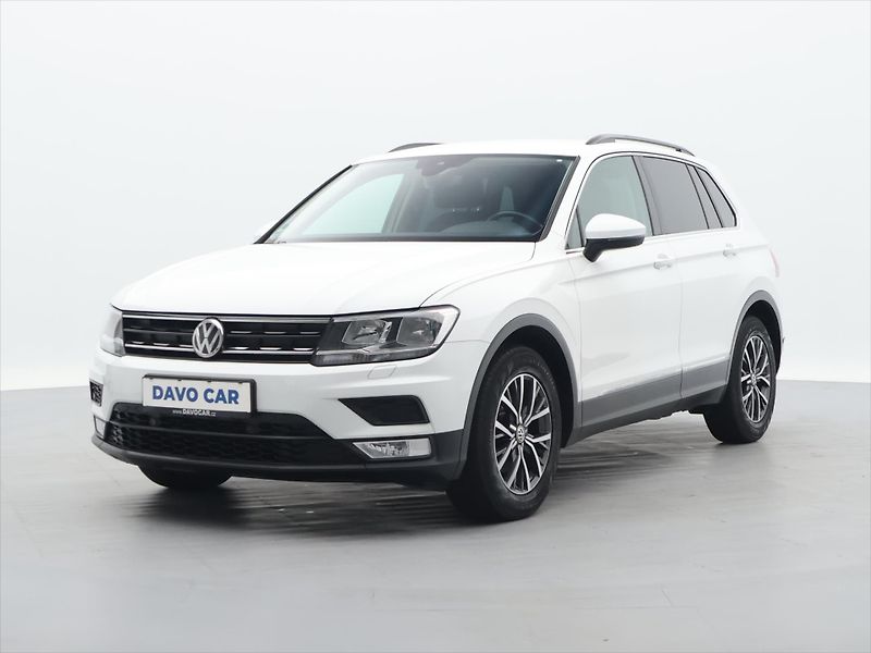 Volkswagen Tiguan 2,0 TDI Comfortline ACC Serv.k - fotka 3 z 29