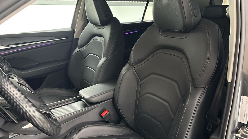 Škoda Kodiaq 2.0 TDI DSG 4x4 Exclusive Sele - fotka 15 z 35