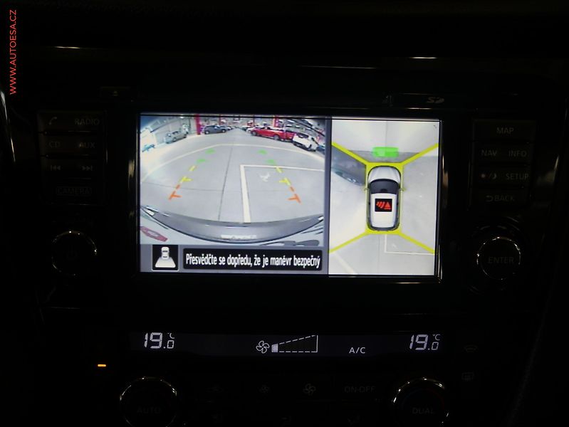 Nissan Qashqai (2016) 1.2DiG-T, AC, temp - fotka 15 z 17