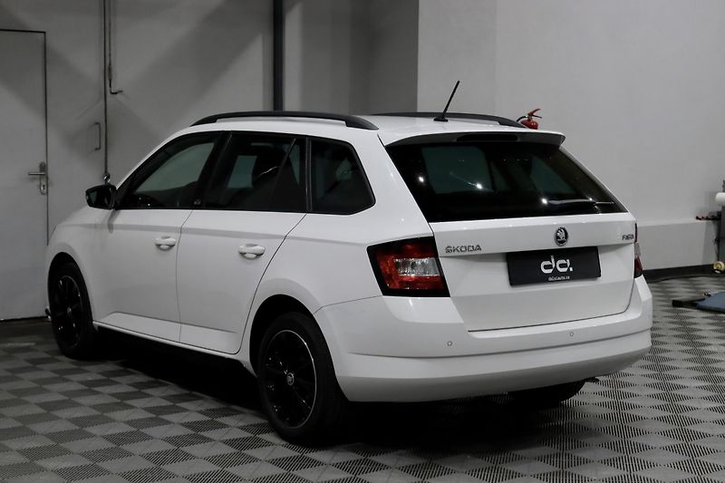 Škoda Fabia 3 Combi 81 kW Monte Carlo - fotka 5 z 31