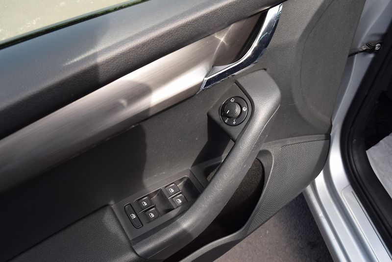 Škoda Octavia (2020) 2.0TDI 110kw SOLEIL FULL LED  - fotka 21 z 47